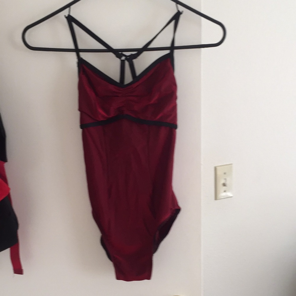 Mirella leotard